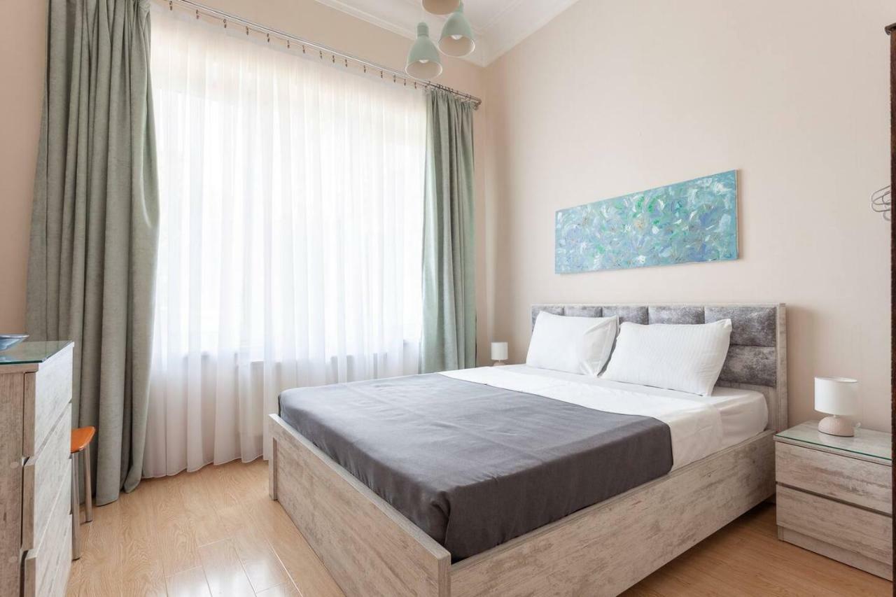 Wehost Apartment On A Colorful Street Tbilisi Exteriör bild